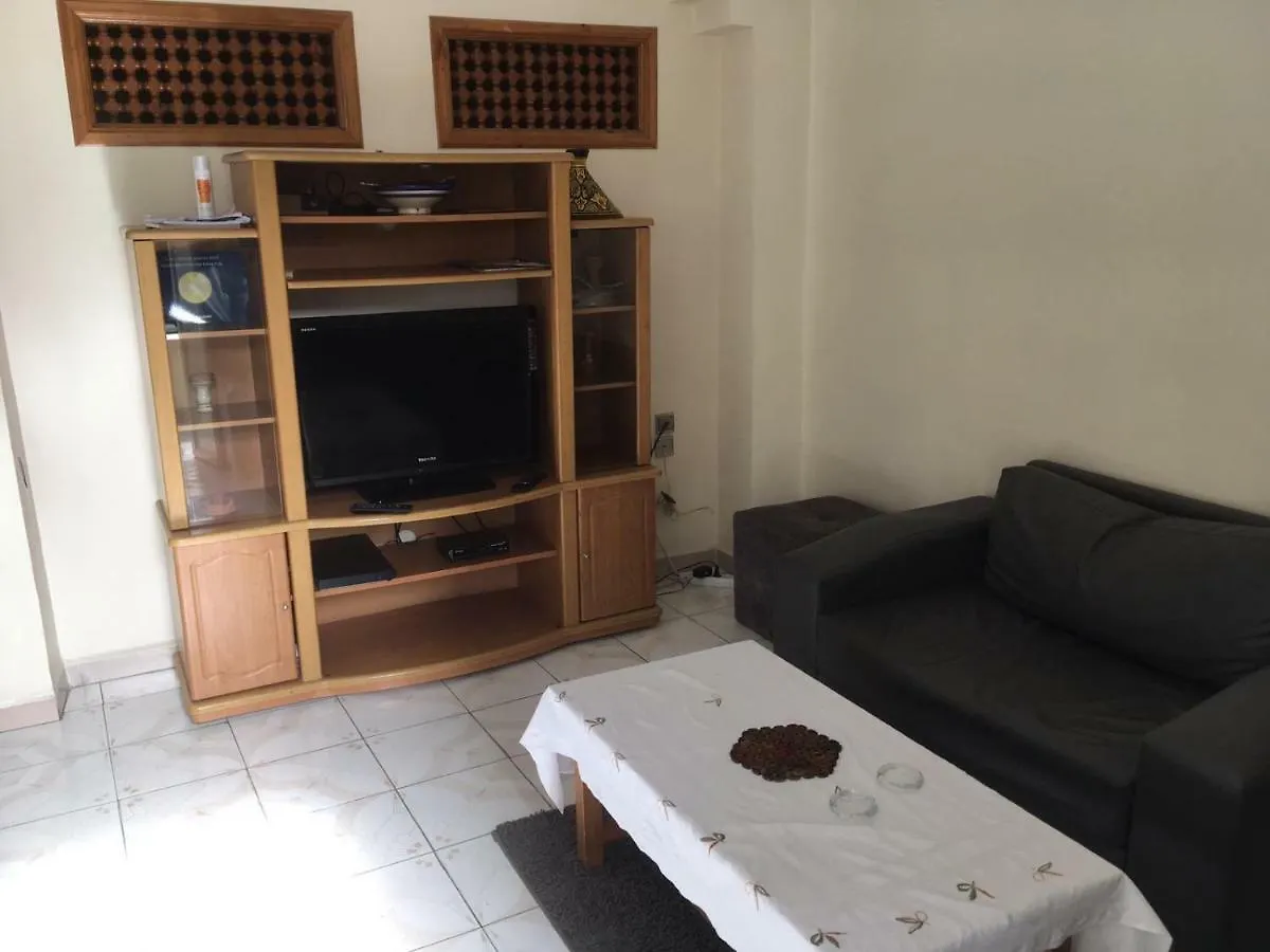 Appartement Familial Emile Zola Casablanca 0*,  Marokko